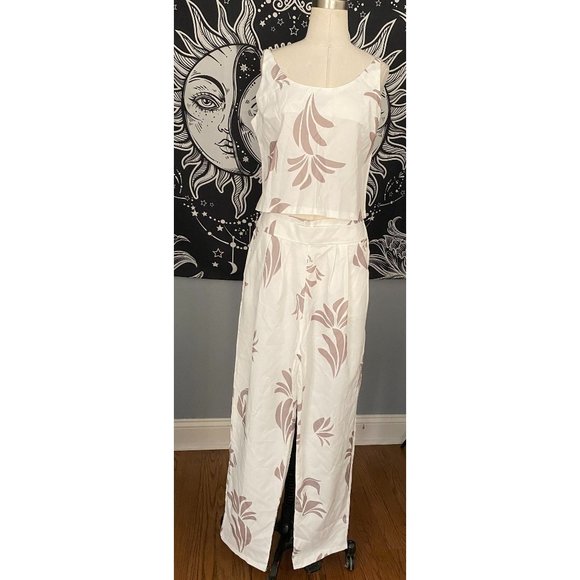 NWT 2pc pants & tank from ChicMe MEDIUM - Picture 4 of 8